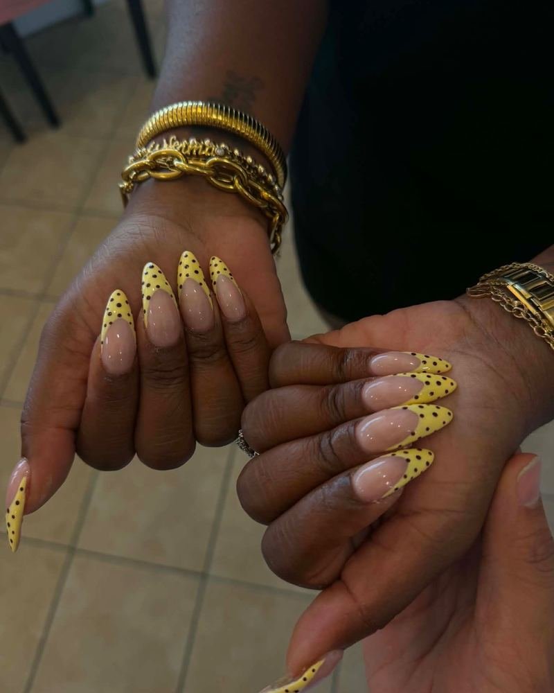 Gold glitter stiletto set